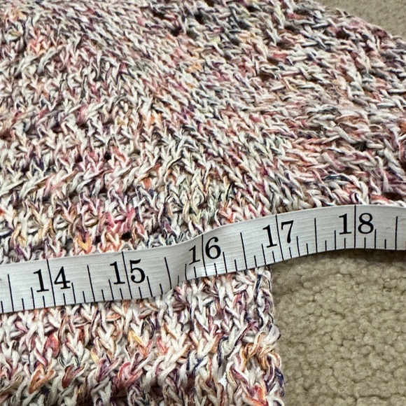 Like New! White House Black Market Colorful Knit Top​​ - Picture 6 of 7